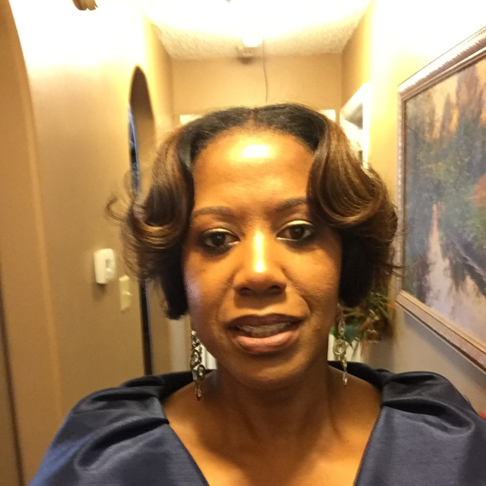 Meet your Posher, Vickie